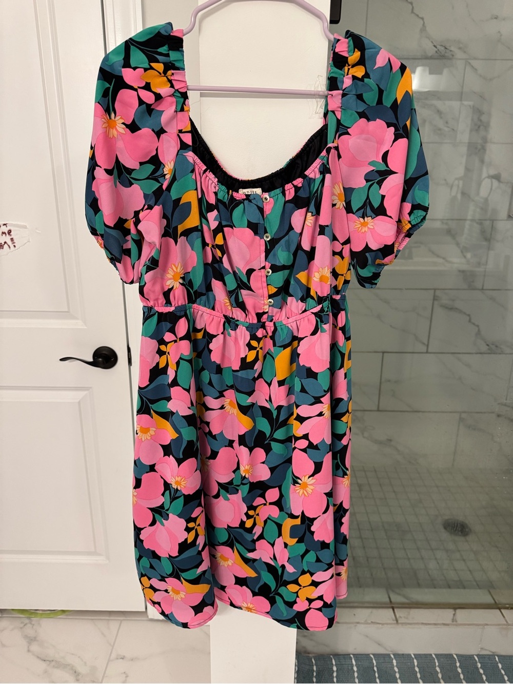 Floral Puff-Sleeve Dress in Pink & Green